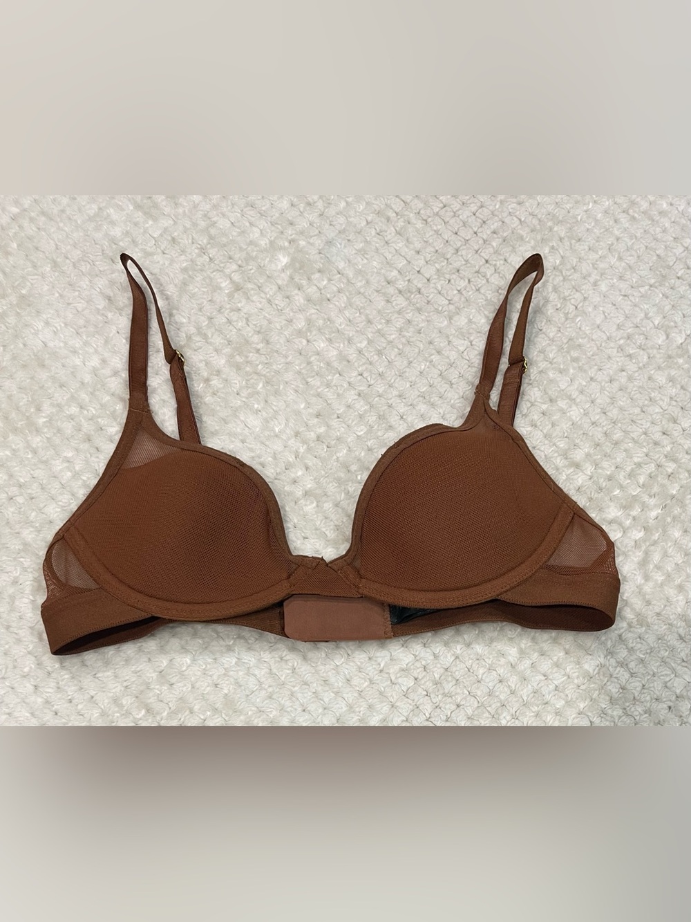 Pepper Mesh All You Bra in Tuscan: The reddish-brown Bra Size 32A